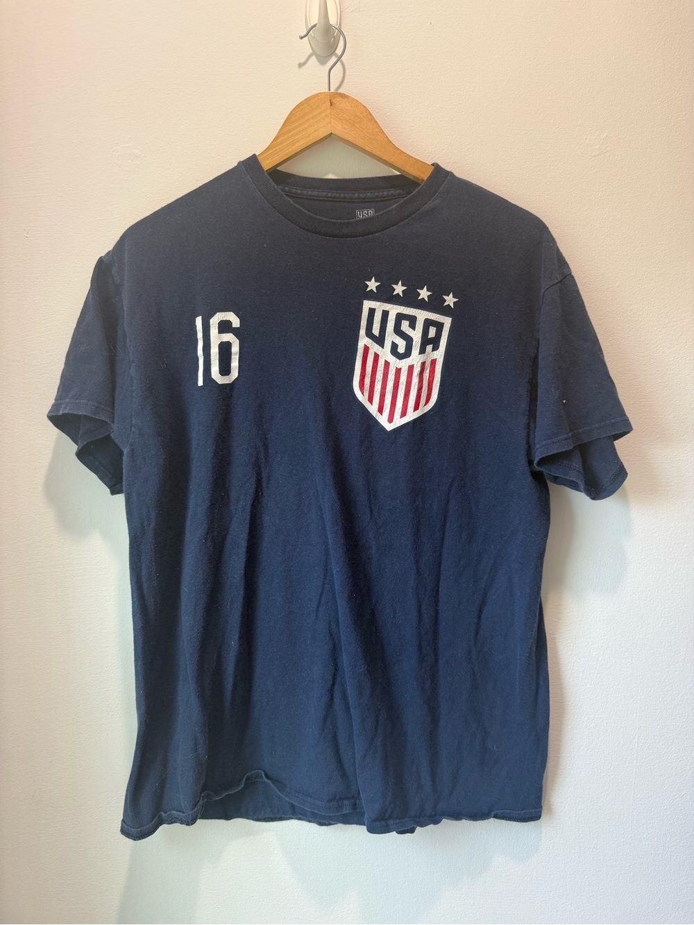 Men's Navy Short-Sleeve USA Soccer Graphic Tee